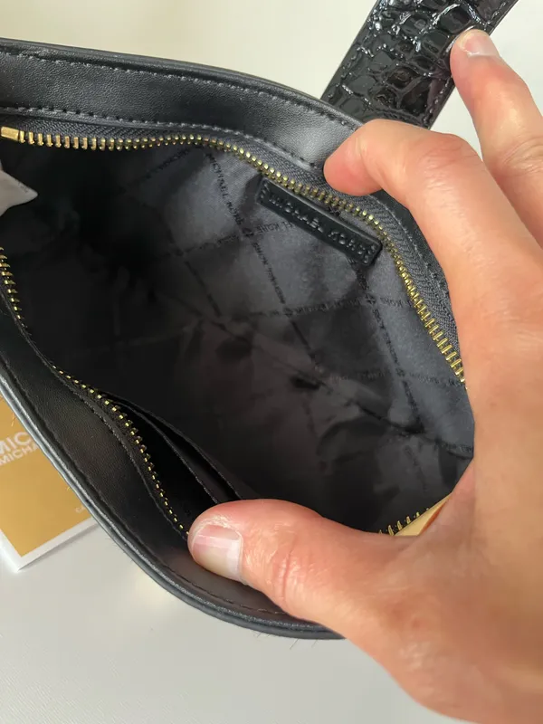 Michael Kors Carmen Small Pouchette - Image 9
