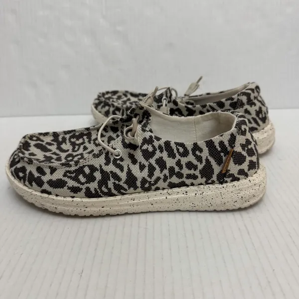 Hey Dude Wendy Woven Cheetah Shoes Womens 7 Beige Animal Print Slip On Canvas - Image 4