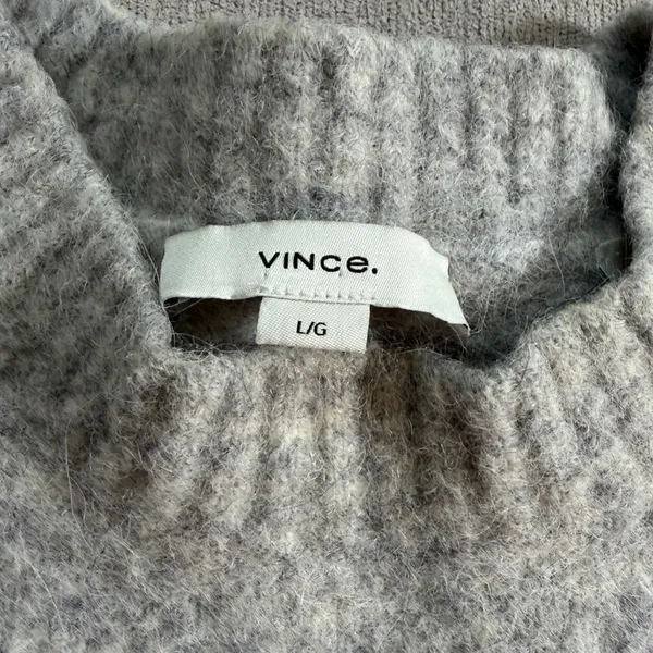 Vince Grey Alpaca Blend Fuzzy Crew Neck Sweater‎ Large L/G Heathered Knit - Image 5