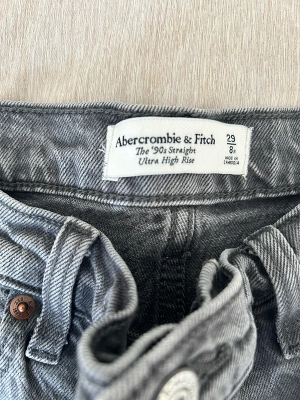 Abercrombie High-Rise Jeans Straight - Image 3