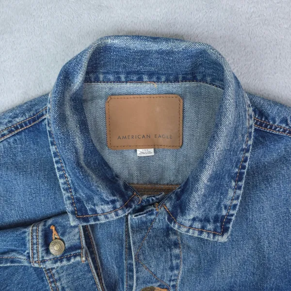 American Eagle Denim Jacket Women Large Blue Classic Trucker Button Up Cotton - Image 4