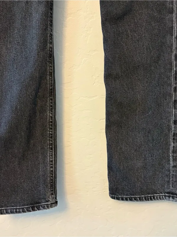 Goldsign high rise straight leg black women's jeans size 28 - Image 12