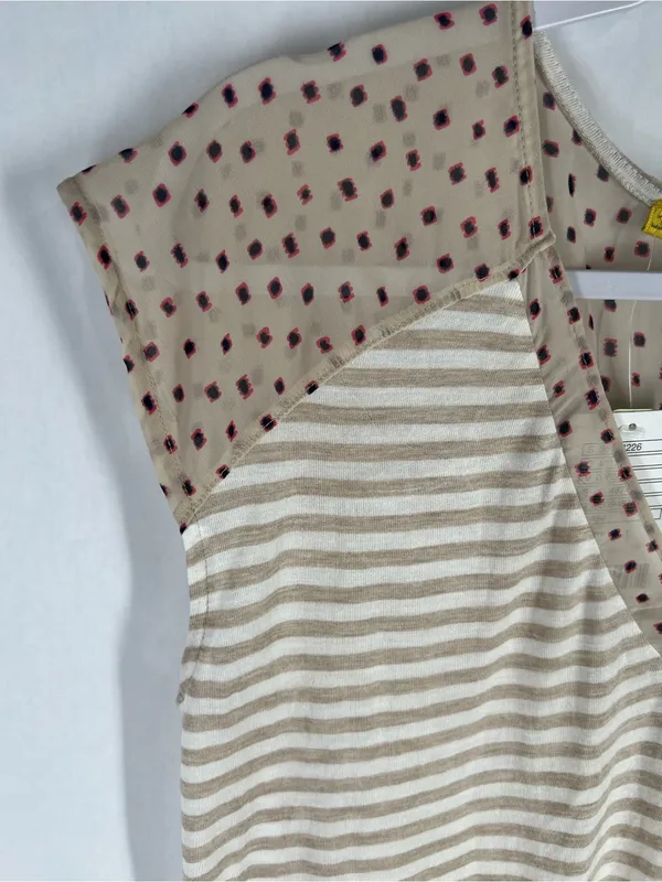 Anthropologie‎ Neutral Beige & White Striped V‑Neck Tee - Image 5