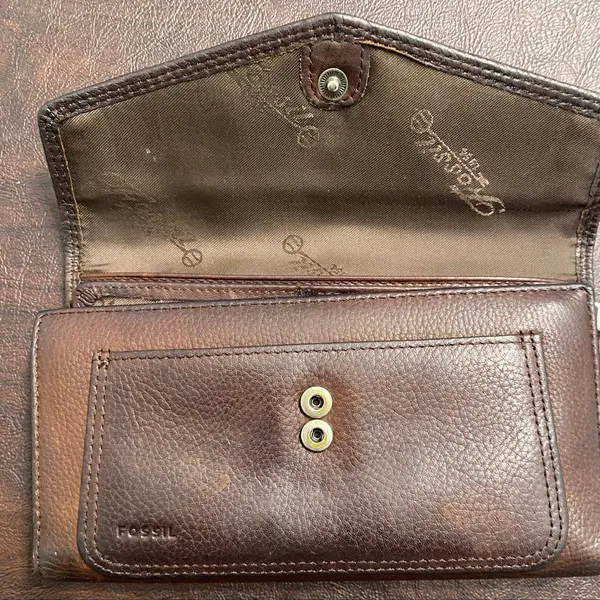 Fossil Genuine Leather Brown Checkbook Wallet Snap Flap Organizer Long Wallet - Image 2