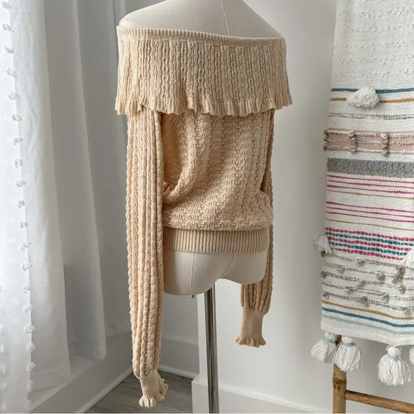 Crazy In Love Beige Linen Blend Off-The Shoulder Ruffle Sweater M - Image 6