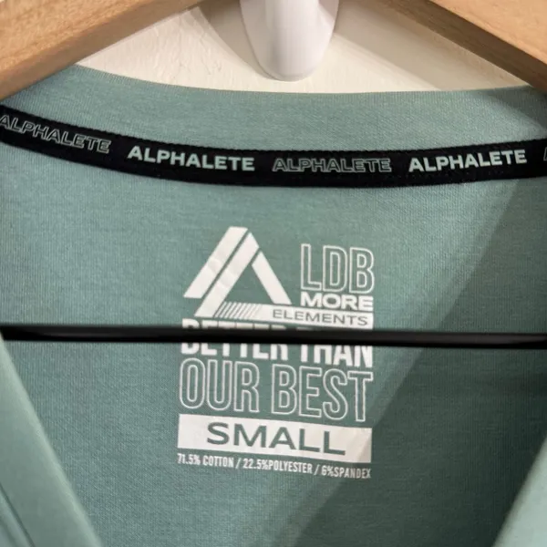 Alphalete Woman’s ELMTS Short Sleeve Crop Top Teal Blue Size Small - Image 6