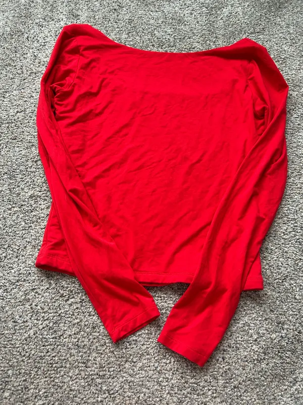 red long sleeve square neck top - Image 2