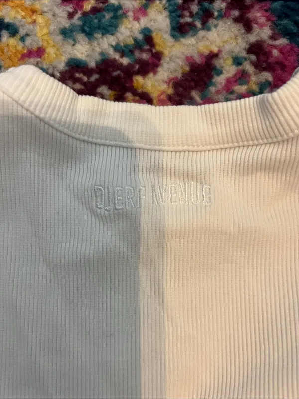 Djerf Avenue xxs white tee - Image 7