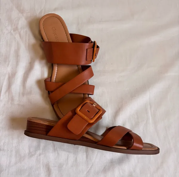 Sandals Brown Size 7.5 - Image 3
