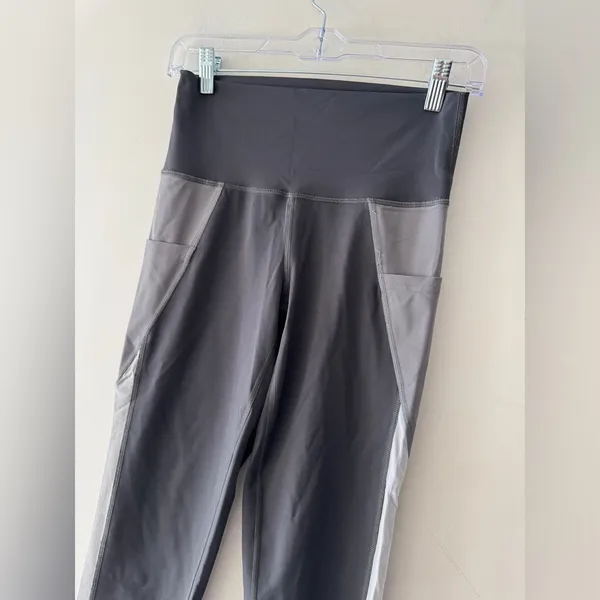 Aerie Chill Play Move 7/8 Black Gray Colorblock Mesh‎ Leggings - Image 2