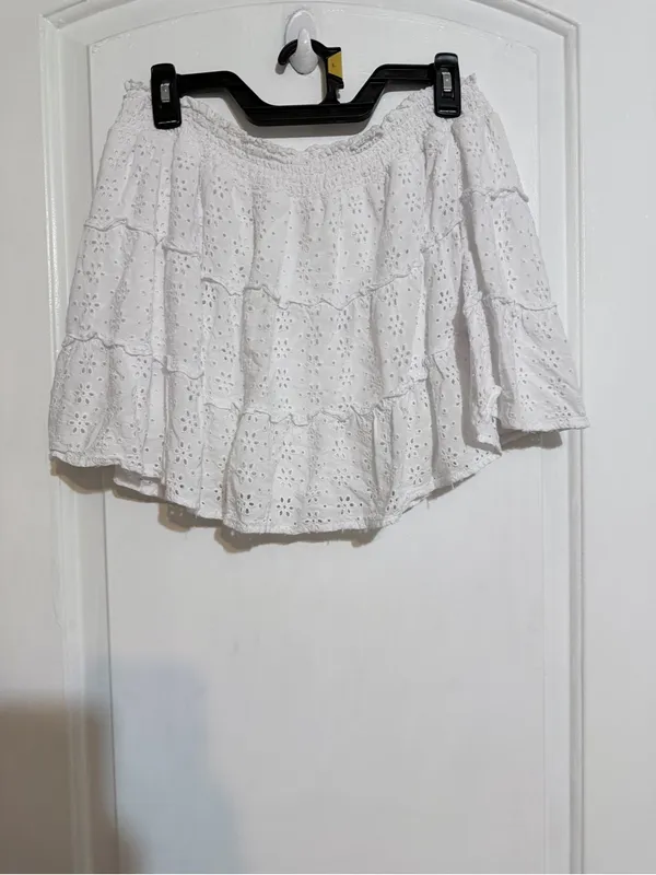 Justice White Eyelet Tiered Mini Skirt girls plus 16/18 - Image 5