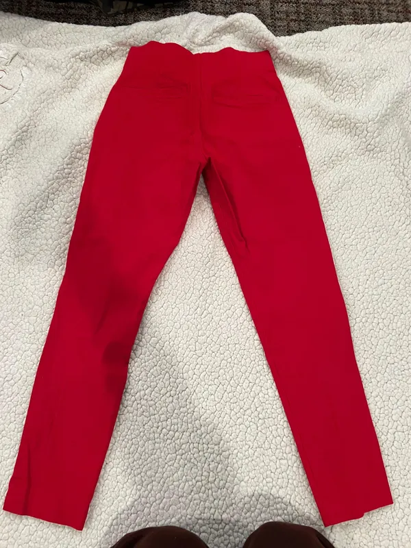 Old Navy Pants - Image 3