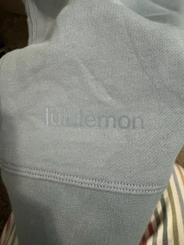 Lululemon Perfectly Oversized Crew - Image 3