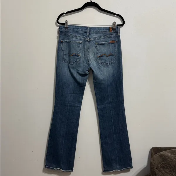 7 For All Mankind Low Rise Medium Wash Bootcut Jean Size 31 - Image 5