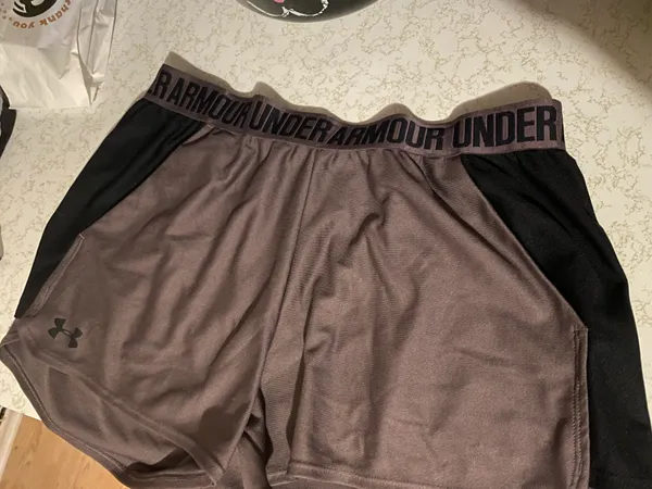 Under Armour Shorts - Image 2