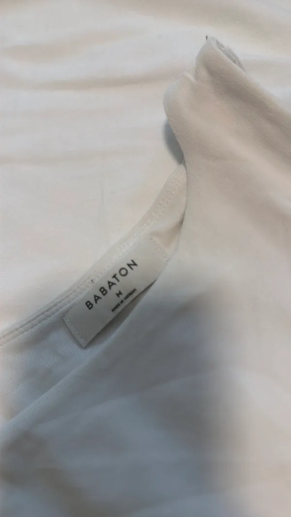 Contour Aritzia Babaton Bodysuit - Image 4