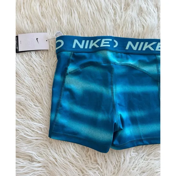 Nike Pro Shorts Green Abyss Size Medium IH7636-301 - Image 9