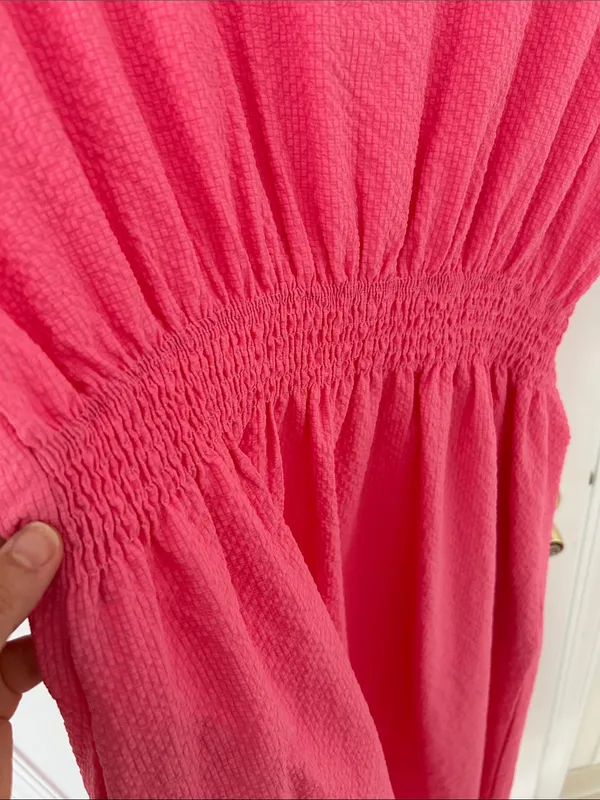 Cool fabric pink dress. S - Image 8