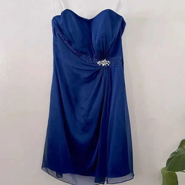 BELSOIE Formal midi dress NWT Blue Size 14 - Image 4