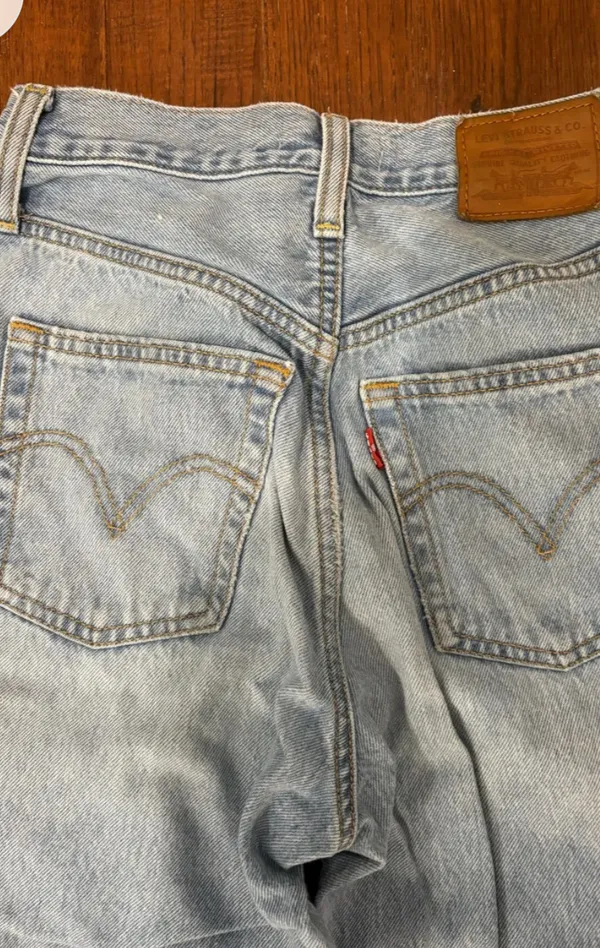 Levi’s Jeans - Image 4