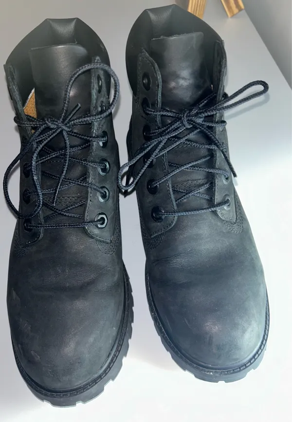 Black Timberland Boots - Image 4