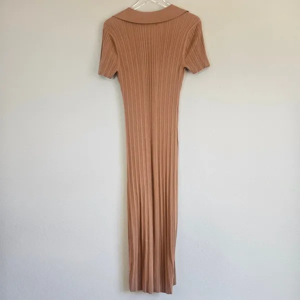 L'Academie Robe Pull‎ Geneva Dress in Camel Size Large Ribbed Midi with Slit NEW - Image 8