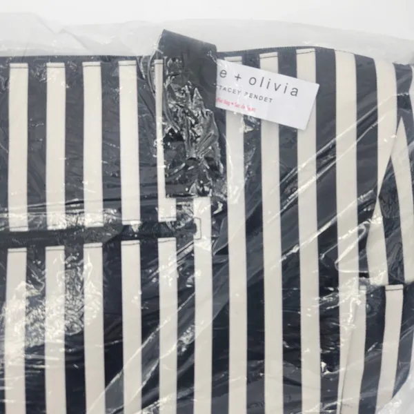 Alice & Olivia By Stacey‎ Bendet Black & White Striped Duffel Bag NWT - Image 8