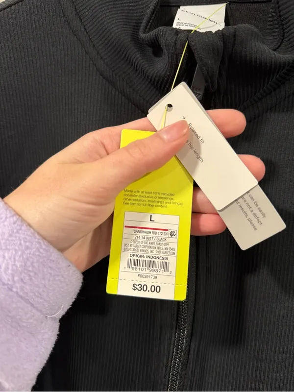 NWT All in Motion Sweatshirt - Image 3