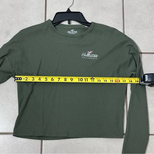 Hollister Women Green Ribbed Long Sleeve‎ Top Size Small - Image 8