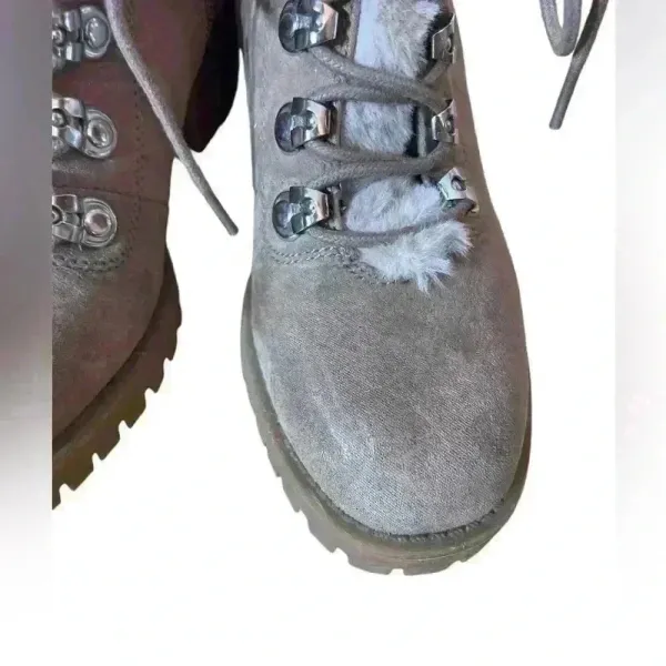 Madden Girl Lace Up Tan Chunky Boots Fur Trim Size 7 Side Zip Hiking 90s Neutral - Image 6