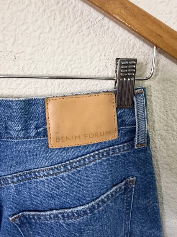 Aritzia Denim Forum The Farrah Hi-Rise‎ Wide Cropped Jean Womens Size 25 - Image 6