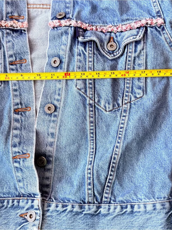 REPLAY Made in Italy Women’s XL Classic Denim Vintage Embellished Cropped Jacket - Image 10
