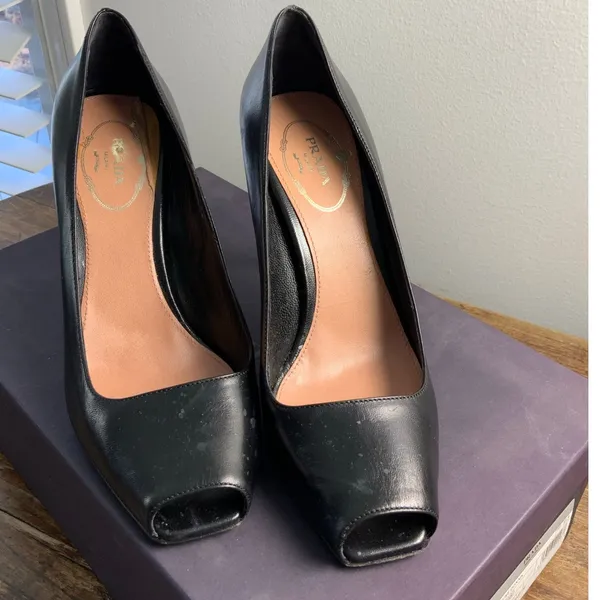 Prada Capretto Pretty Nero Authentic‎ Black Peep Toe Pumps size 37.5 - Image 2