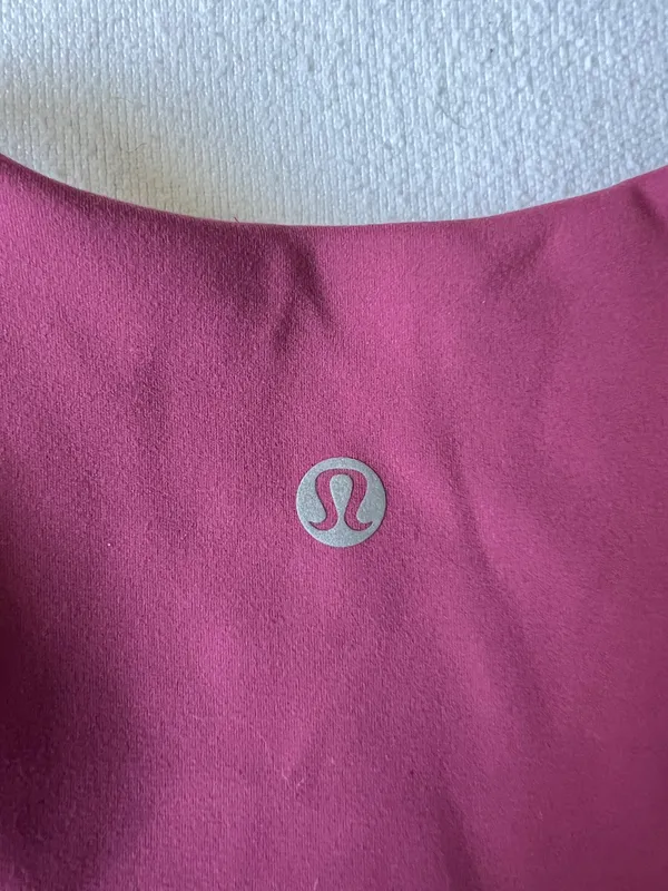 Lululemon Cropped Pinked Sports Bra Top - Size 0 - Image 4