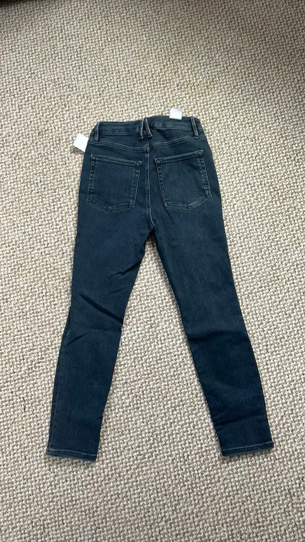 Good American Jeans - Image 5