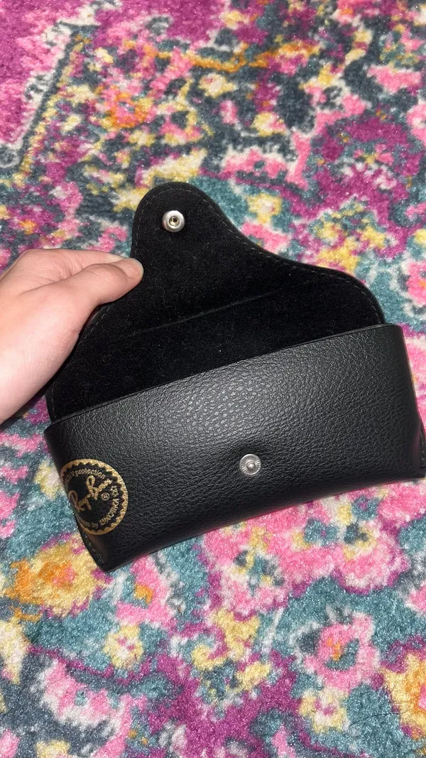 s Sunglasses Case - Image 4