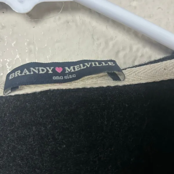 Brandy Melville Black Layla Hoodie Tee one size - Image 4