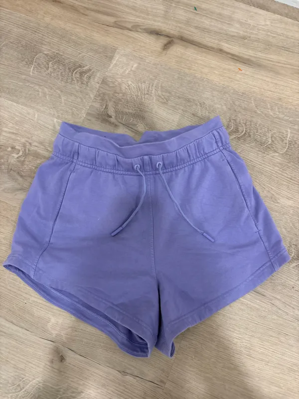 Lululemon Inner Glow High Rise Shorts in Dark Lavender Size 2 - Image 2