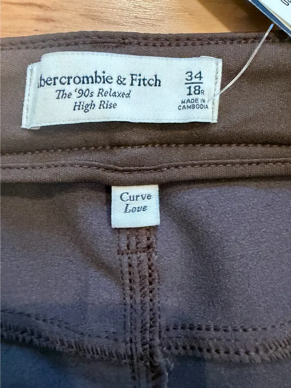 Abercrombie Curve Love Vegan Leather 90s Relaxed Pants Brown 34R NWT High Rise - Image 4