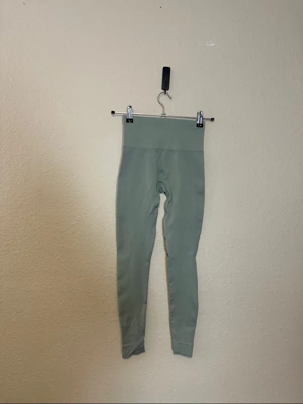 SET Active‎ Sculptflex Legging in Aspen Green Size XS/S - Image 6