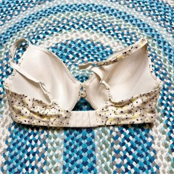 Victoria Secret‎ Bra - Image 3