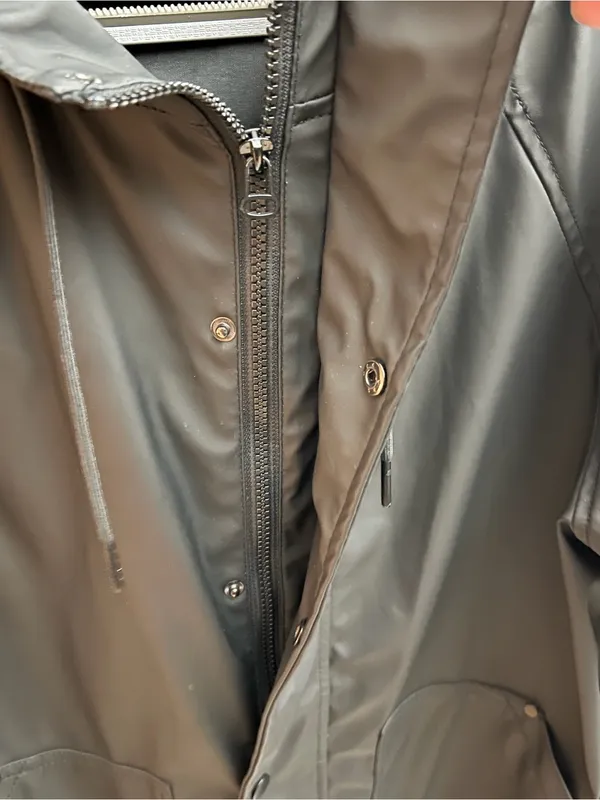 Another Influence Black Faux Leather Hooded Rain Jacket Sherpa Lined Medium - Image 2
