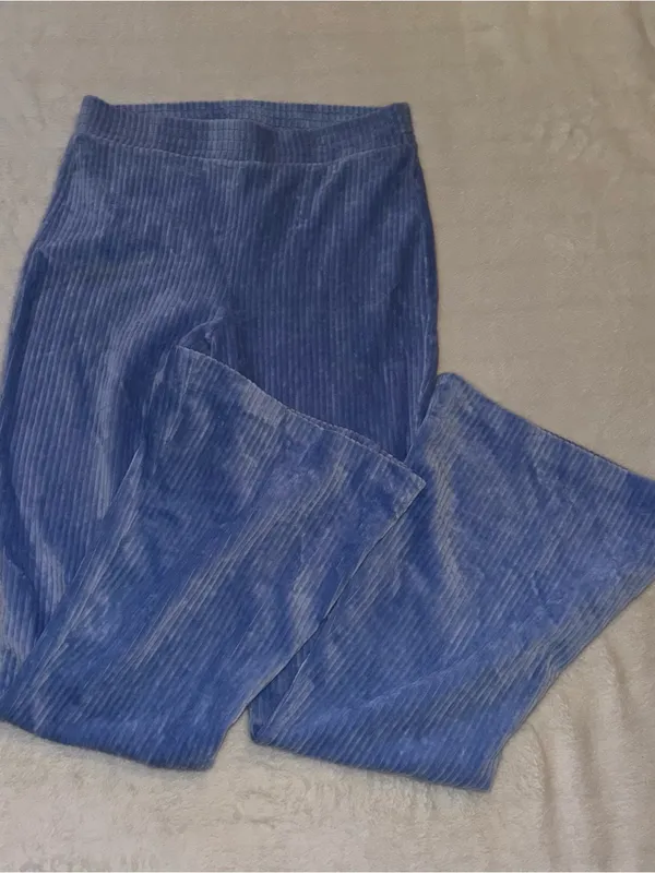 Aerie Velour Flare Leggings - Image 2
