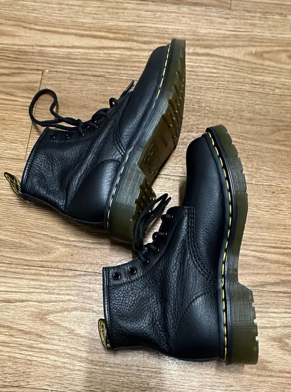 Dr Martens air wait leather ankle boots - Image 5