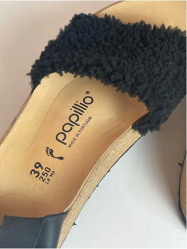 NWT Papillio by Birkenstock Black Shearling Platform Wedge Sandals Size 39 / 8 - Image 7