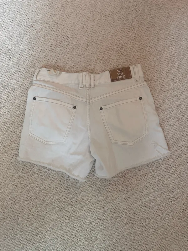 Free People Jean Shorts - Image 4