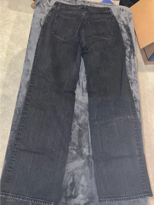 Abercrombie Curve Love High Rise 90s Relaxed Jean in Washed Black Size 28 (6 Regular) - Image 5