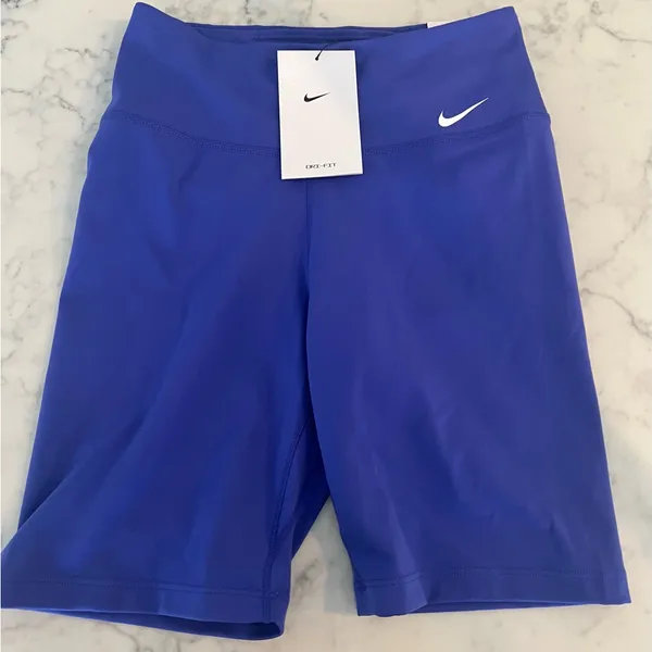 New Nike One Dri Fit Women's Sz XS Tight Fit Mid Rise 7" Length Athletic Shorts - Image 9