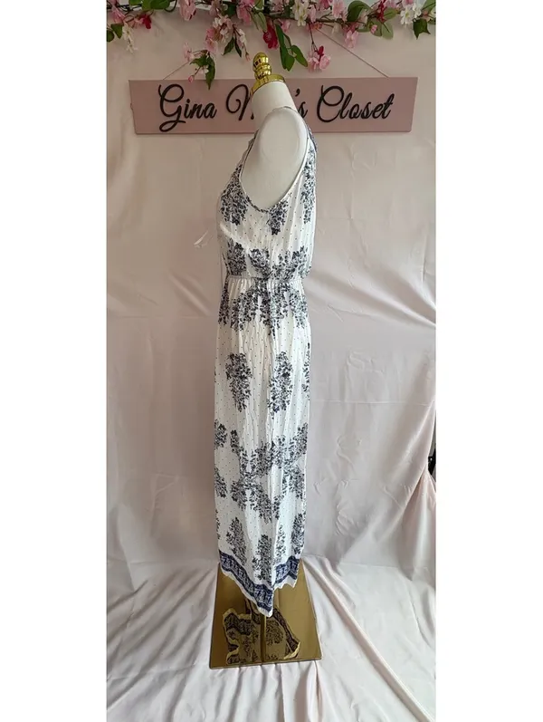 Women's White and Blue Floral Print Sleeveless Maxi Dress, Size Large - Image 3