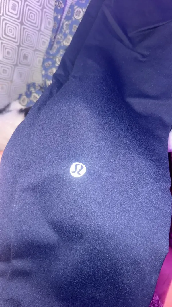Lululemon Navy leggings - Image 2
